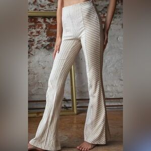 Free People Penny Pull on velvet pants.
